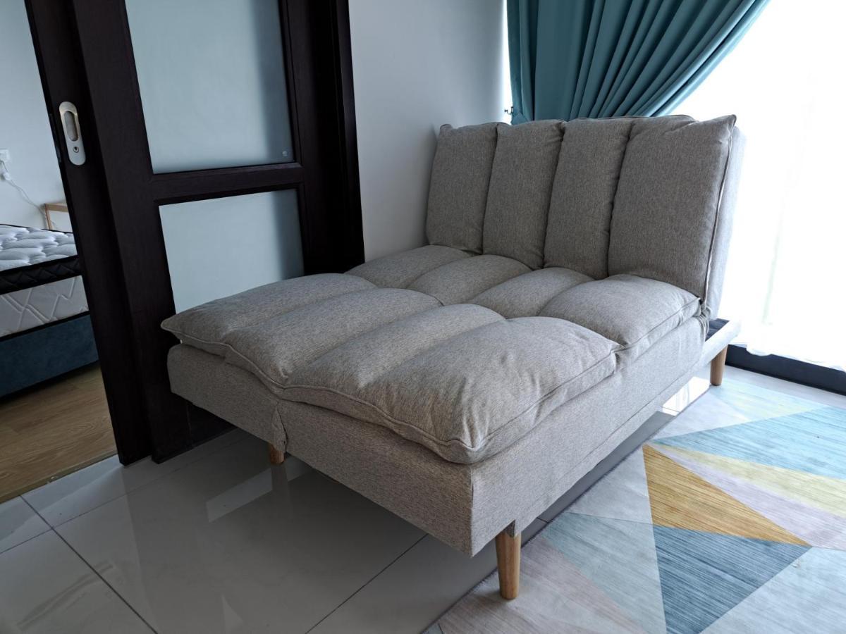 Cozy Home Country Garden At Dangabay Of Jb, Free Wifi And Streaming Τζόχορ Μπάχρου Εξωτερικό φωτογραφία