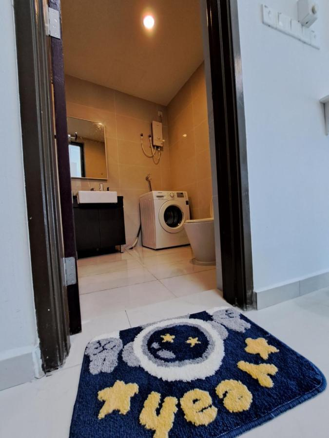 Cozy Home Country Garden At Dangabay Of Jb, Free Wifi And Streaming Τζόχορ Μπάχρου Εξωτερικό φωτογραφία